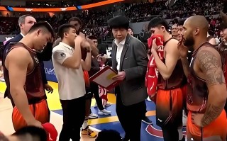雷速官网-CBA新规则将改变比赛格局，球员备战紧张