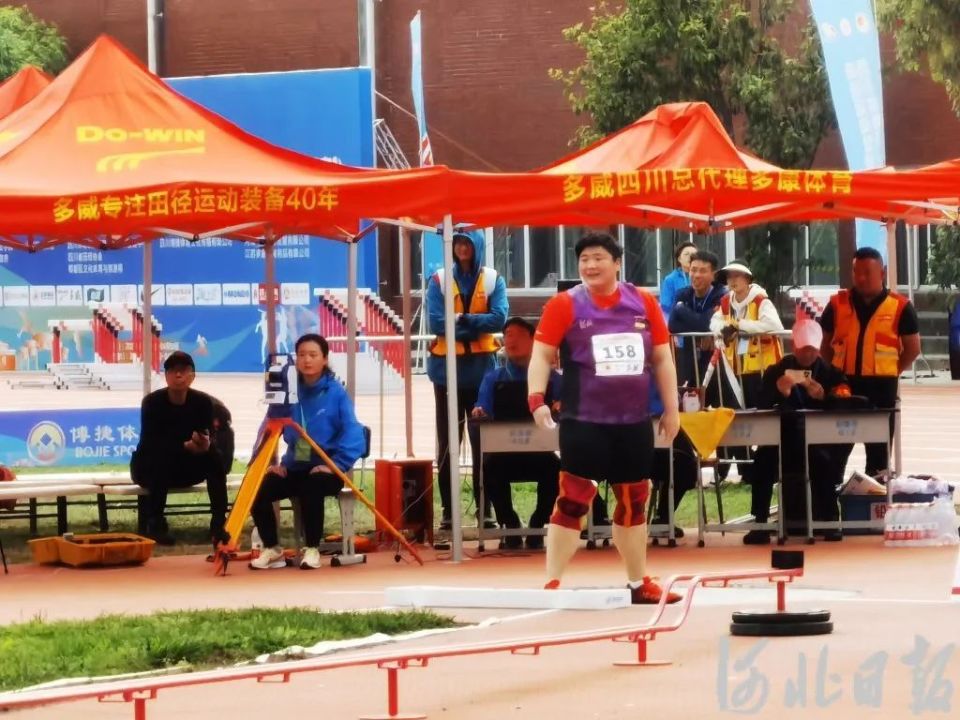雷速-射击高手精准如神，轻松夺冠-第2张图片-雷速官网