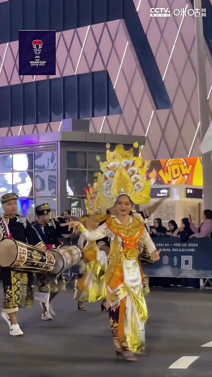 雷速官网下载-亚洲杯决赛现场气氛热烈不减-第1张图片-雷速官网