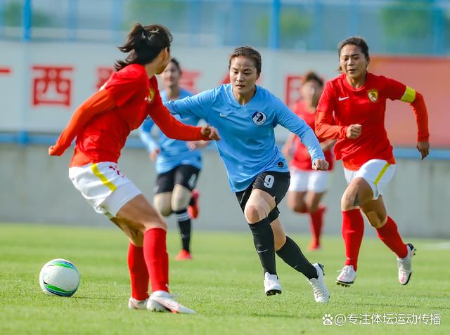 雷速官网下载-体育赛场中国女足以强大实力晋级半决赛-第2张图片-雷速官网