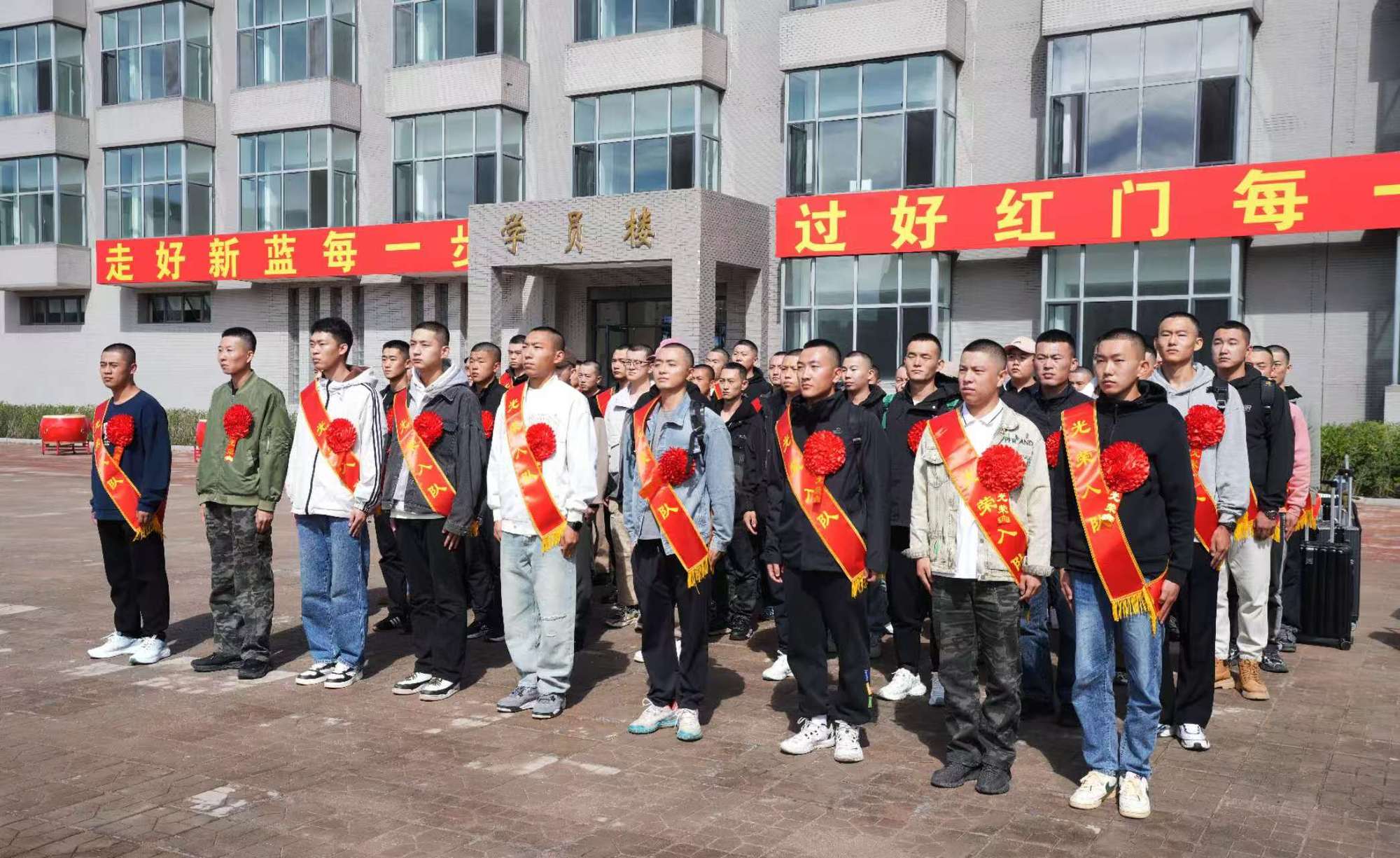 雷速官网-内蒙古队团结向前，冲刺赛场新高度-第1张图片-雷速官网